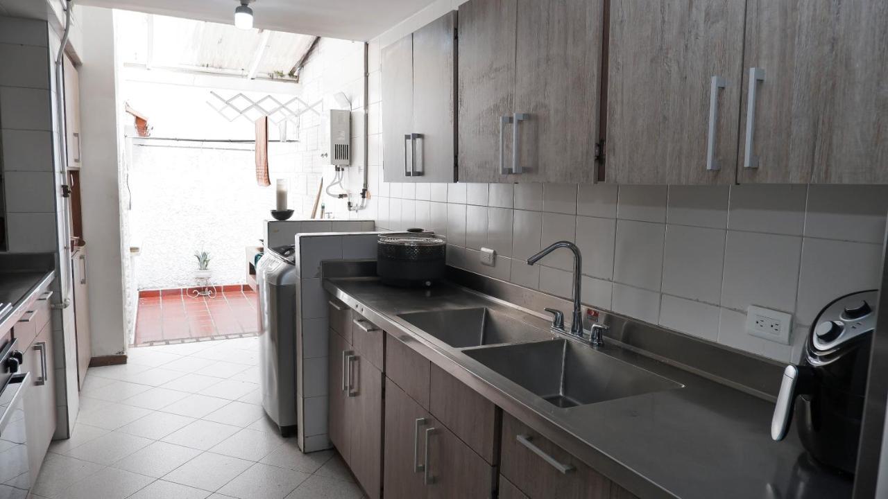 Casa La Palma Habitacion Cielo 麦德林 外观 照片